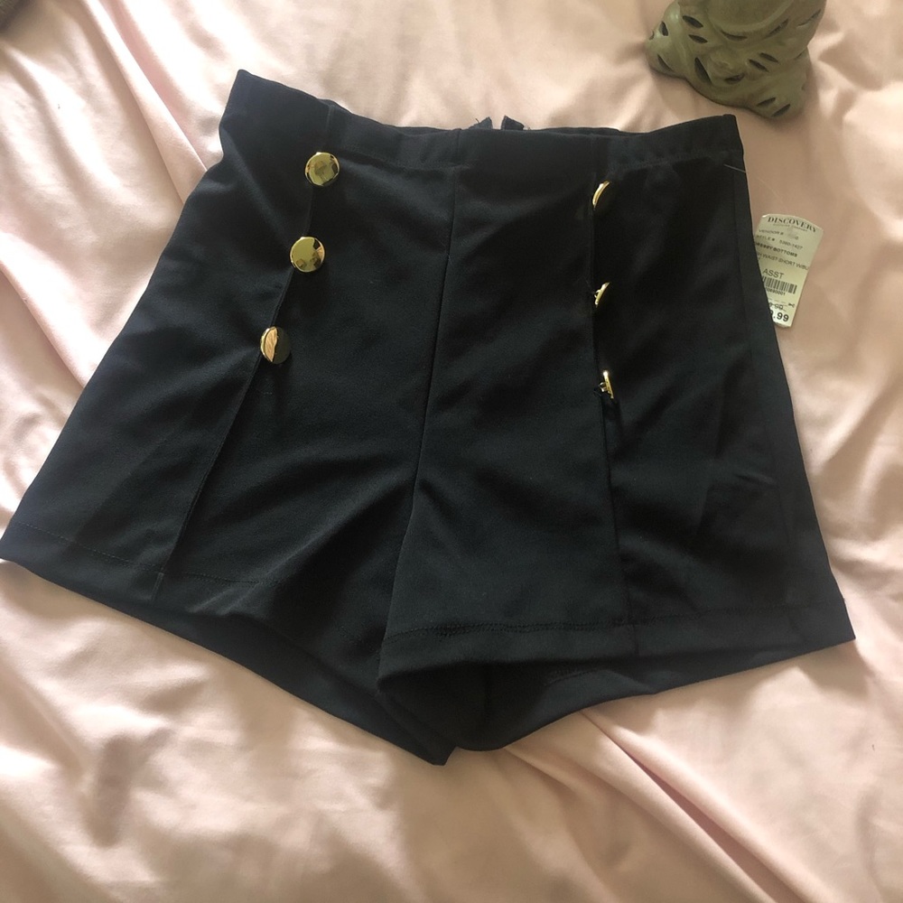 NWT sailor shorts
